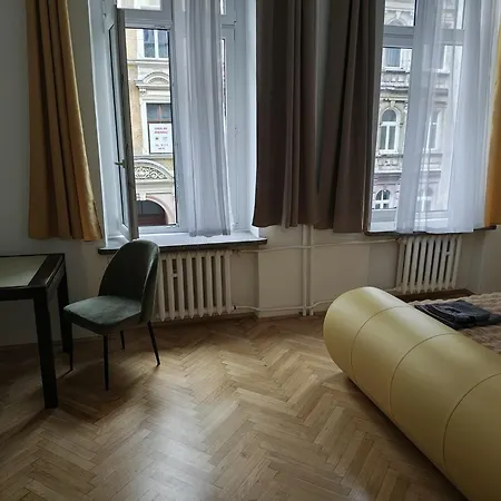 Kawalerka W Centrum Ubytování v soukromí